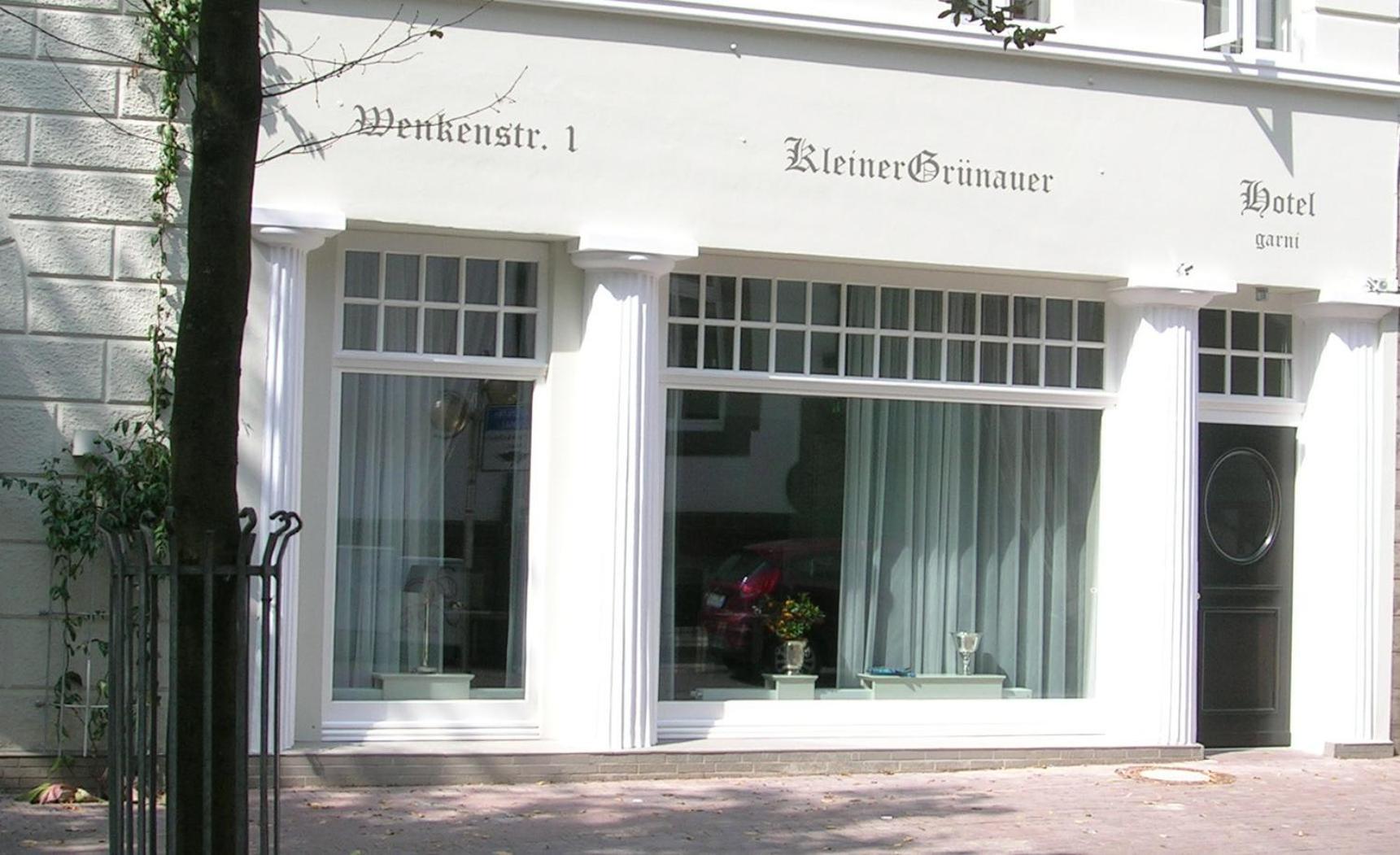 Hotel & Cafe Kleinergruenauer باد سالزفلن المظهر الخارجي الصورة
