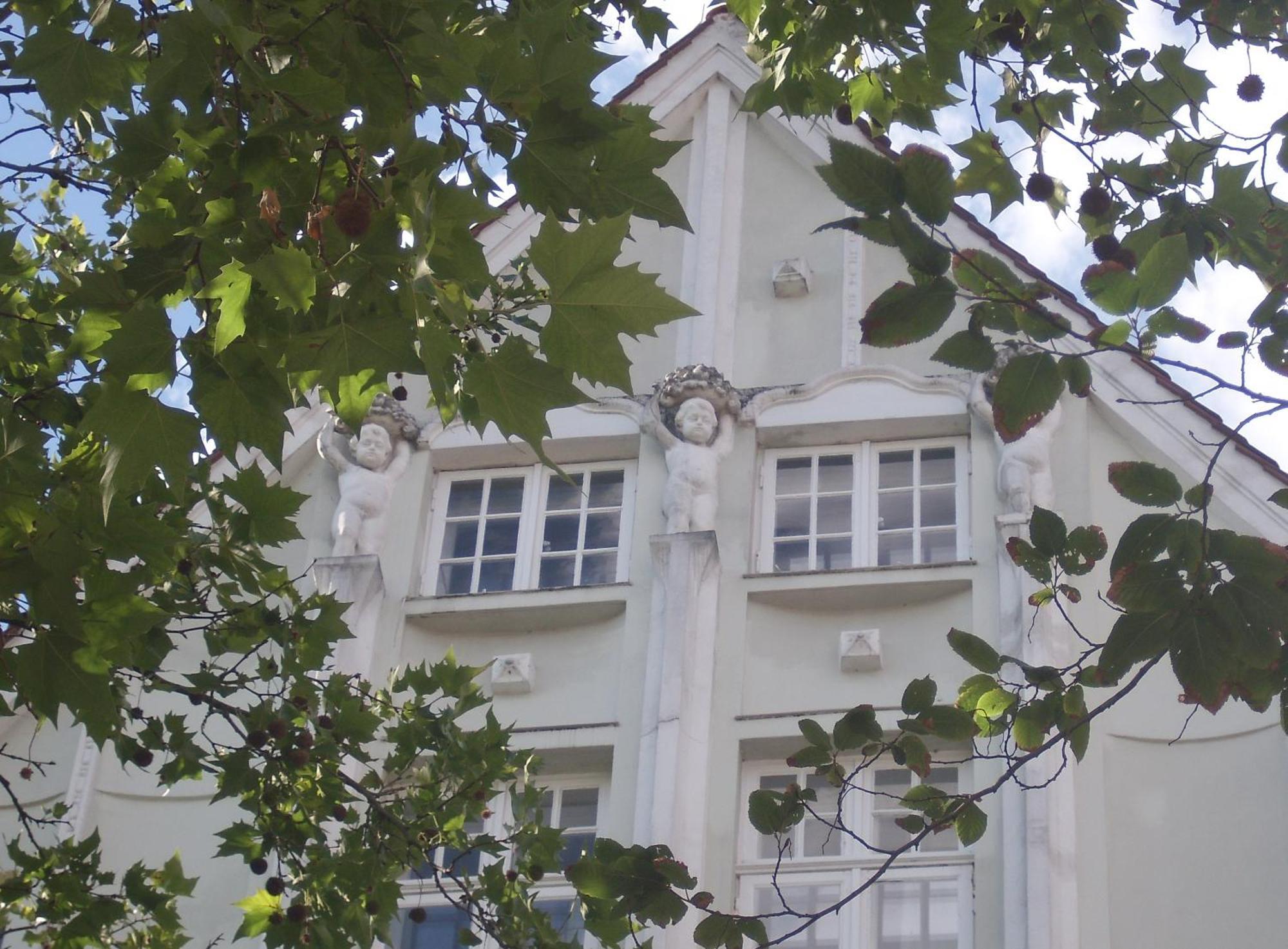 Hotel & Cafe Kleinergruenauer باد سالزفلن المظهر الخارجي الصورة